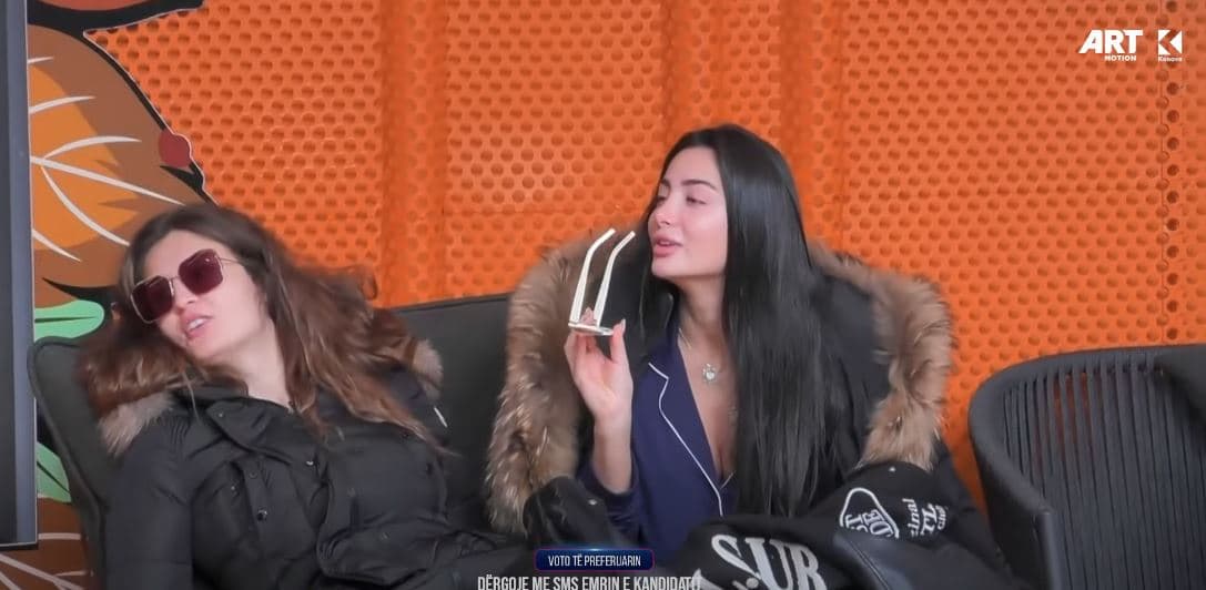 Për çfarë po e ngacmon Alba-Yllin? (VIDEO)