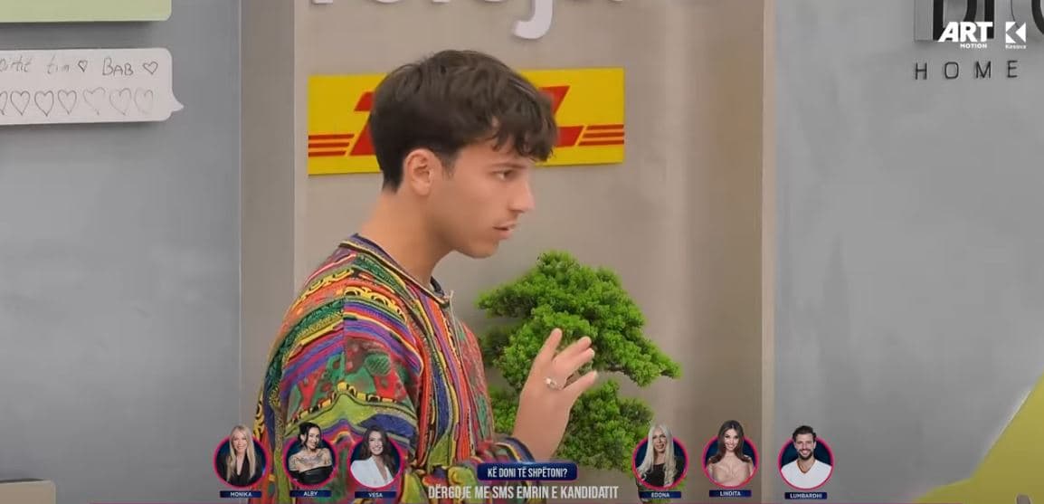 “Vëllai i Madh” i pakënaqur me banorët, Blerando ka një thirrje për ta (VIDEO)