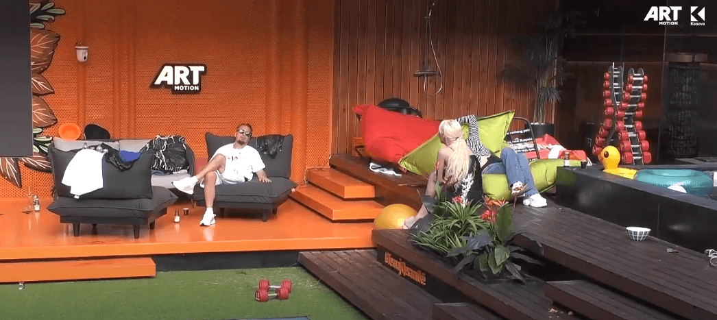 "Ti nuk ke karakter për këtë format", Blero dhe Shqipja kapen keq (VIDEO)
