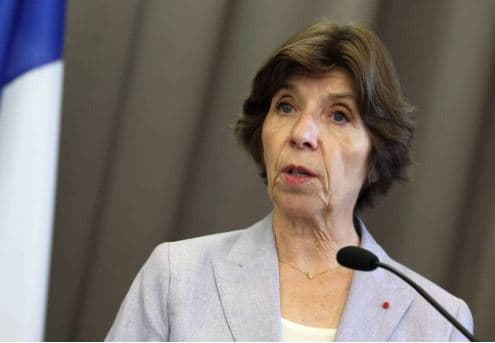 Franca kërkon që armëpushimi të zgjasë derisa të lirohen të gjitha pengjet