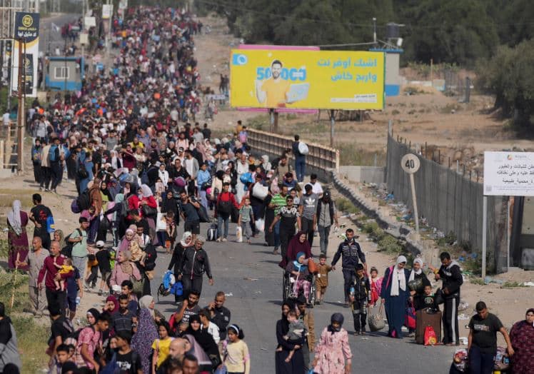 Korridori humanitar është i hapur për civilët që ikin nga jugu, thotë ushtria izraelite