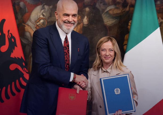 Parlamenti italian nis diskutimet për marrëveshjen me Shqipërinë