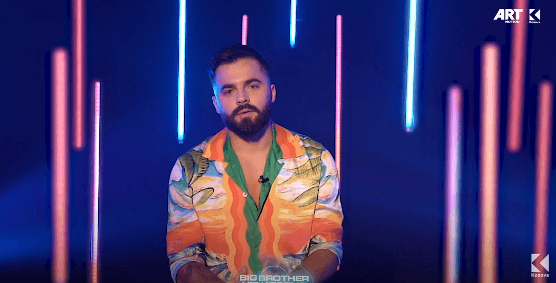 "S'jam kompjuter, gaboj, humb, ngritem përsëri", thotë Meti Alshiqi (VIDEO)