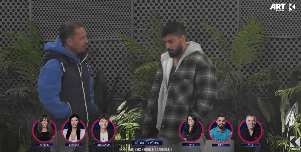 Blero i mban Azemit leksione në lidhje me Albën (VIDEO)