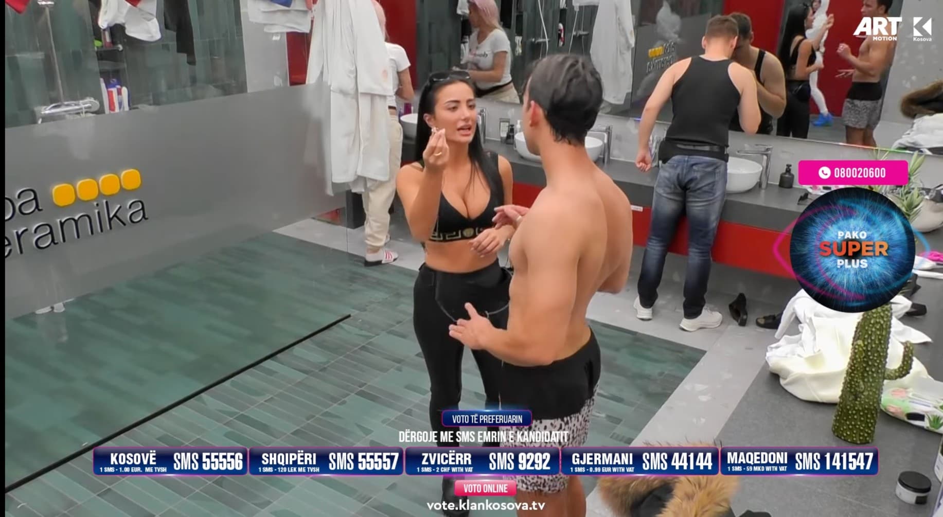 "Mos m'kallxo qysh po ndihesh në banjo", Blerando kritikon Albën (VIDEO)