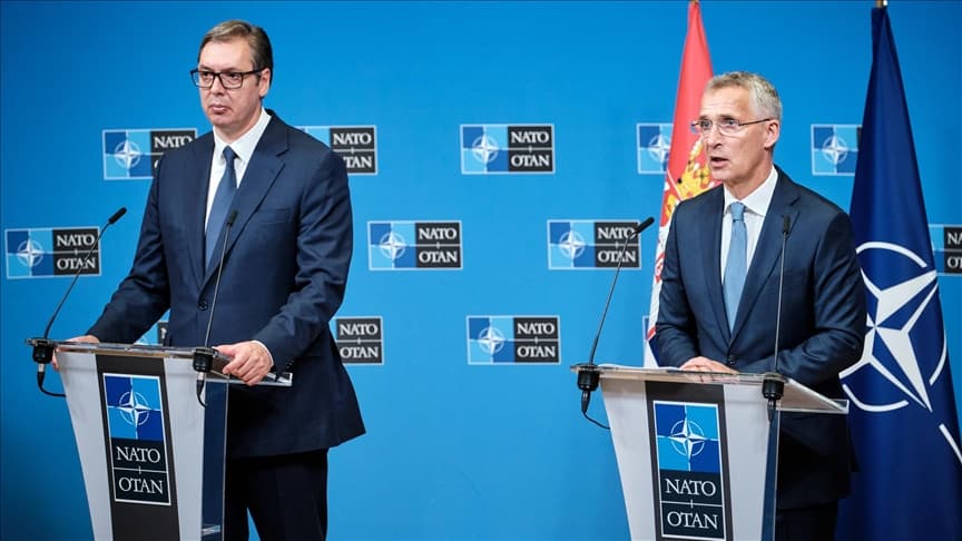 Banjska, kryetemë e takimit Stoltenberg-Vuçiq në Beograd