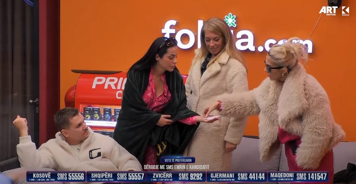 "Po iu shprehë të gjithave dashuri", banorët tallen me Lumbardhin (VIDEO)