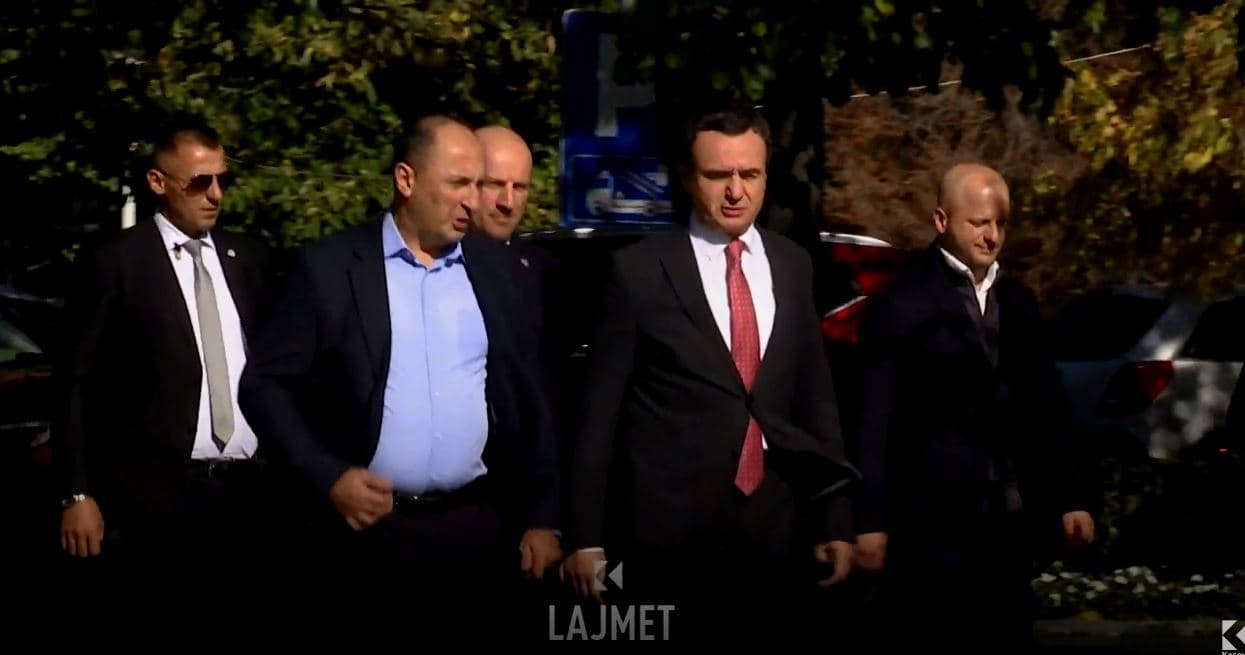 Pretendimi i kryeministrit, a u vërshua Kosova prej qeseve plastike? (VIDEO)