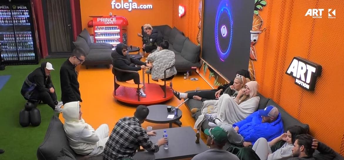 Azemi përplaset me banorët: Nëse keni karakter pak, lëreni temën Azem, Lumbardh, Alba (VIDEO)