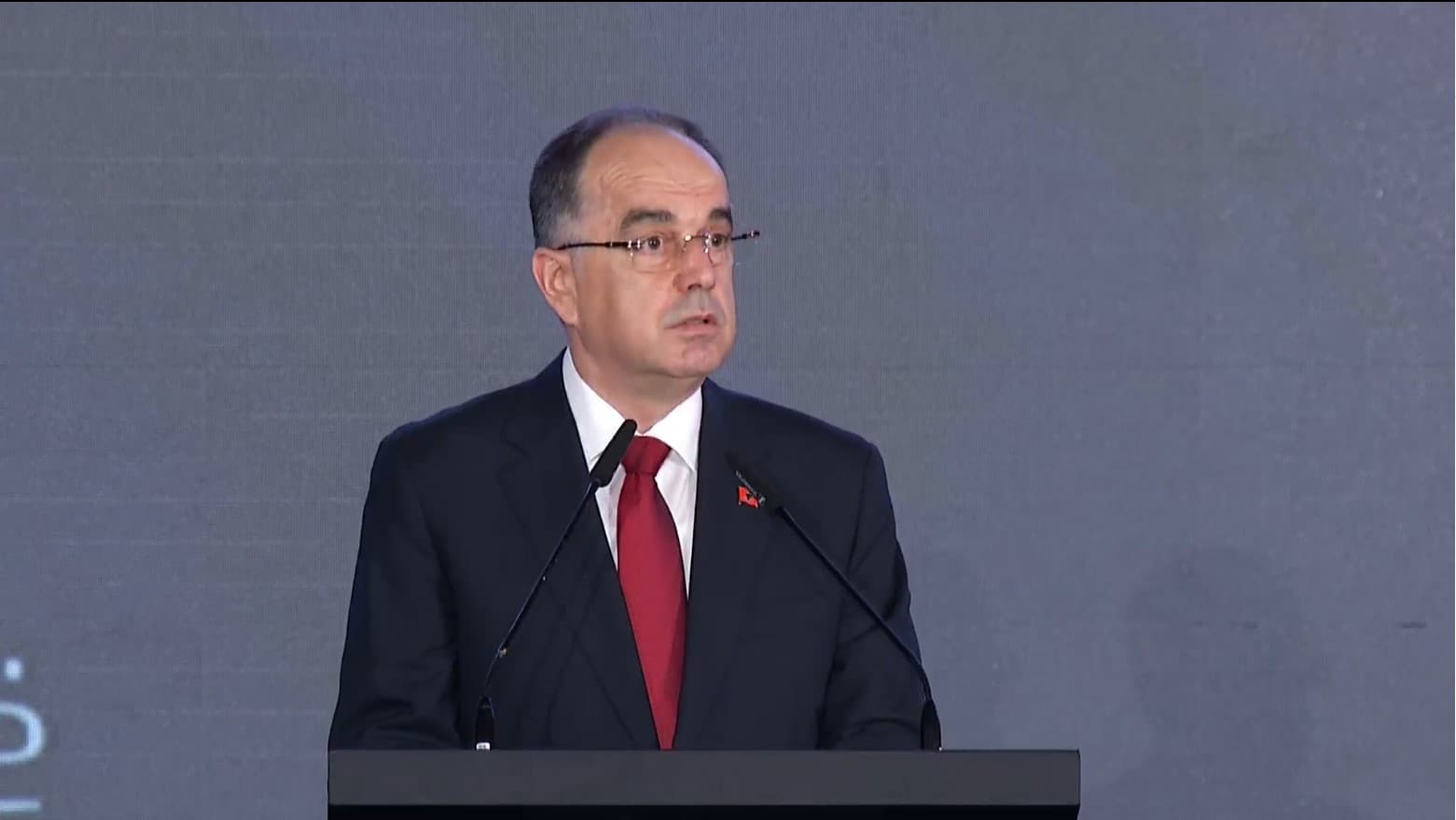 Begaj: Shqiptarët jashtë vendit duhet të kenë mundësinë e votës