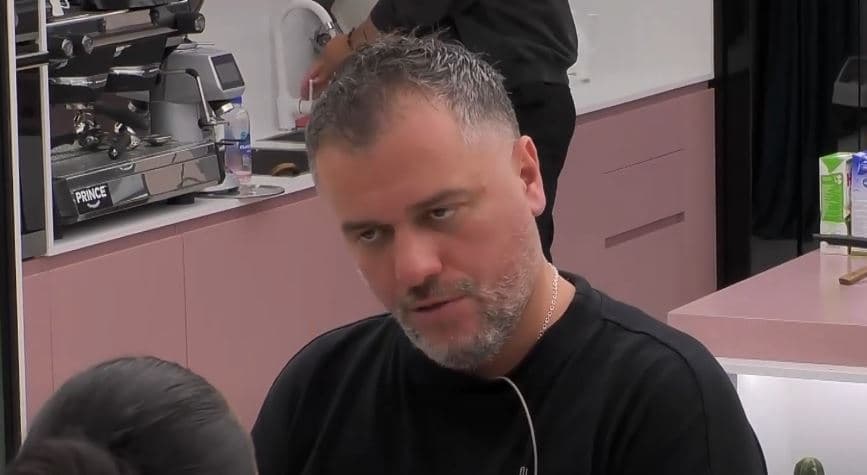 "Linda krejt juve ka me iu nxjerrë prej shtëpisë", Ylli ia thotë troç Albës (VIDEO)