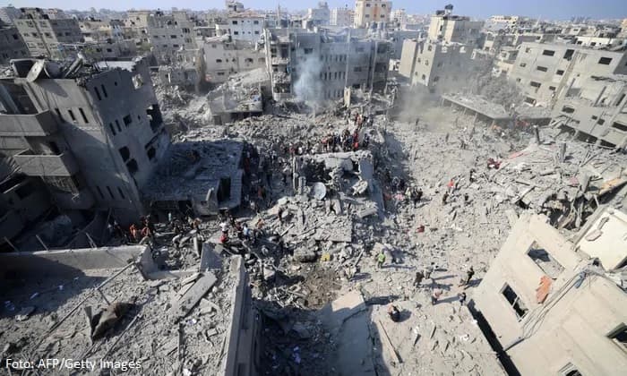 15 të vrarë pas një sulmi ajror në kampin e refugjatëve Bureij në Gaza
