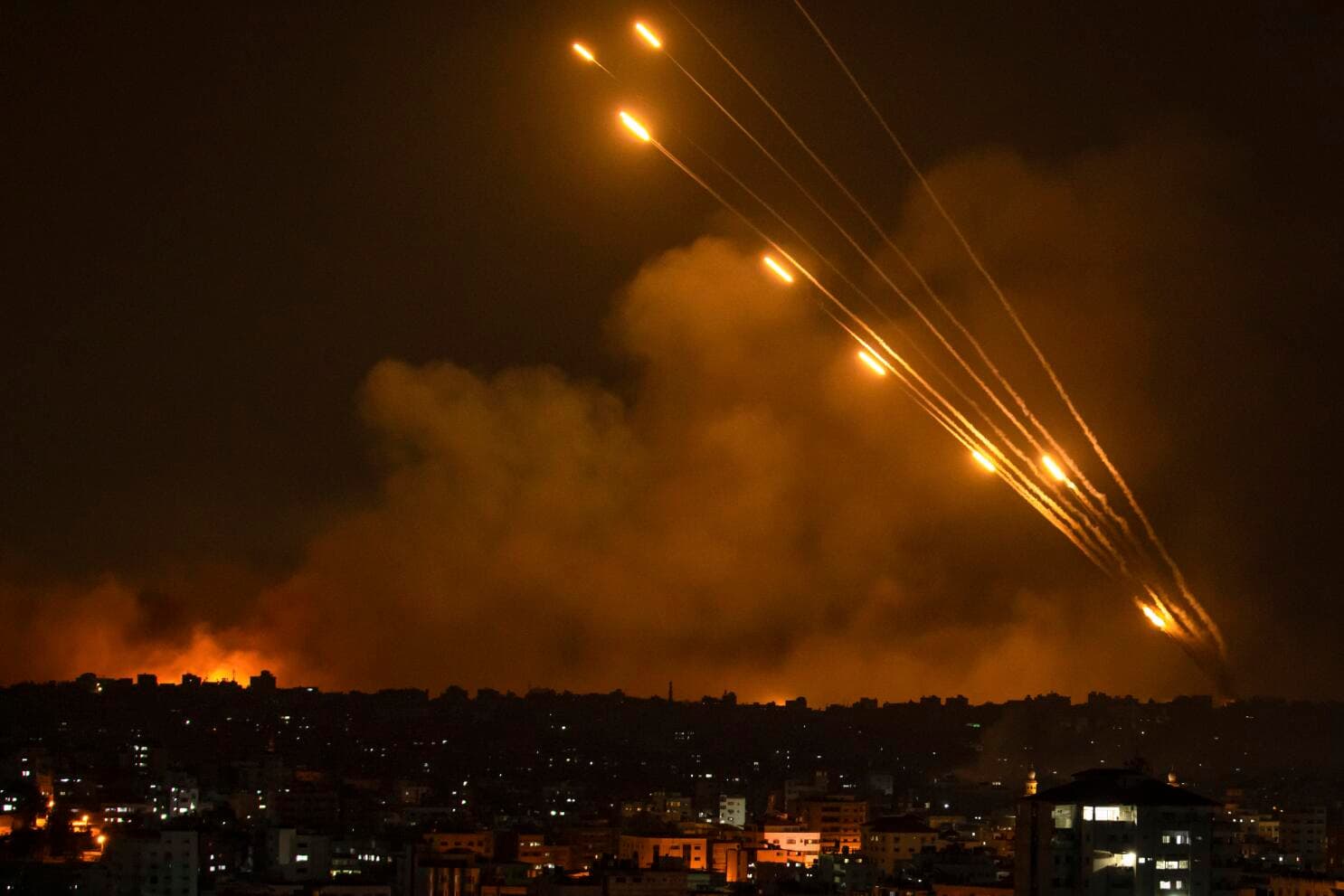 Cili është dallimi mes armëpushimit dhe pauzës humanitare?
