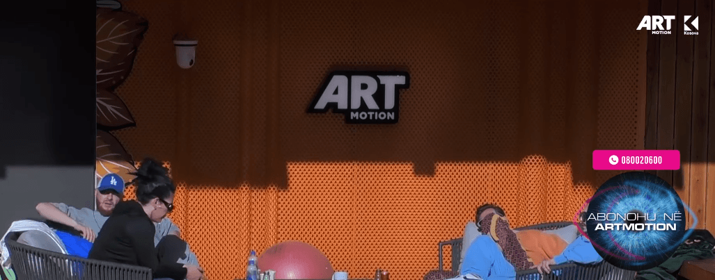Thërret ezani, banorët lëvizin vendi (VIDEO)