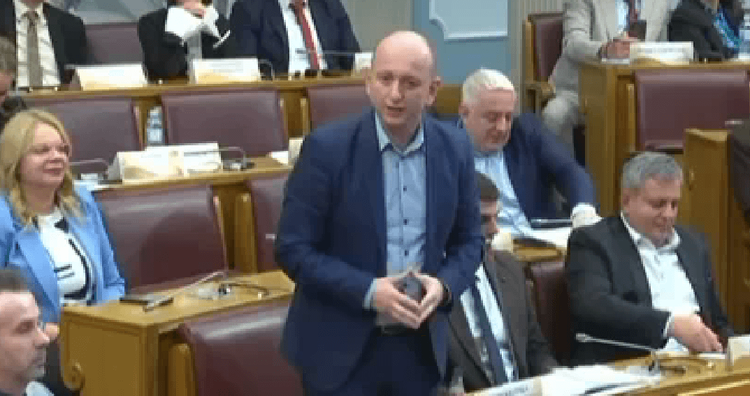 Deputeti malazez: Nëse për t'u bërë ministër duhet ta njoh Kosovën, më mirë mbjell domate (VIDEO)