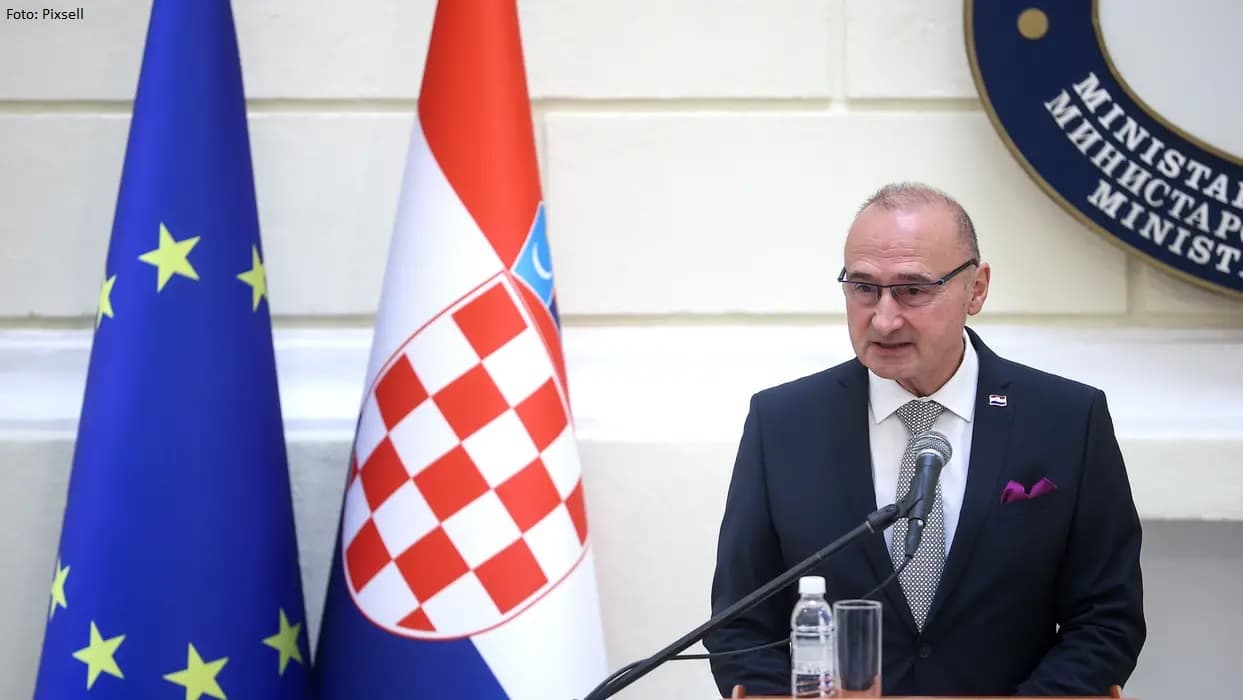 Kroacia i kërkon Serbisë të ndalojë së destabilizuari Kosovën