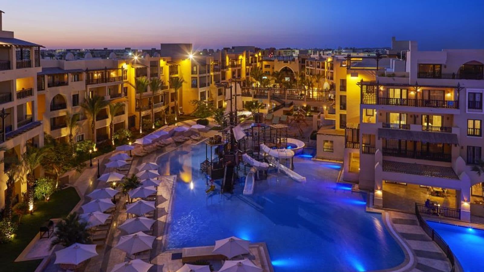Çifti vdes nga pesticidi i spërkatur në dhomën ngjitur të hotelit (FOTO)