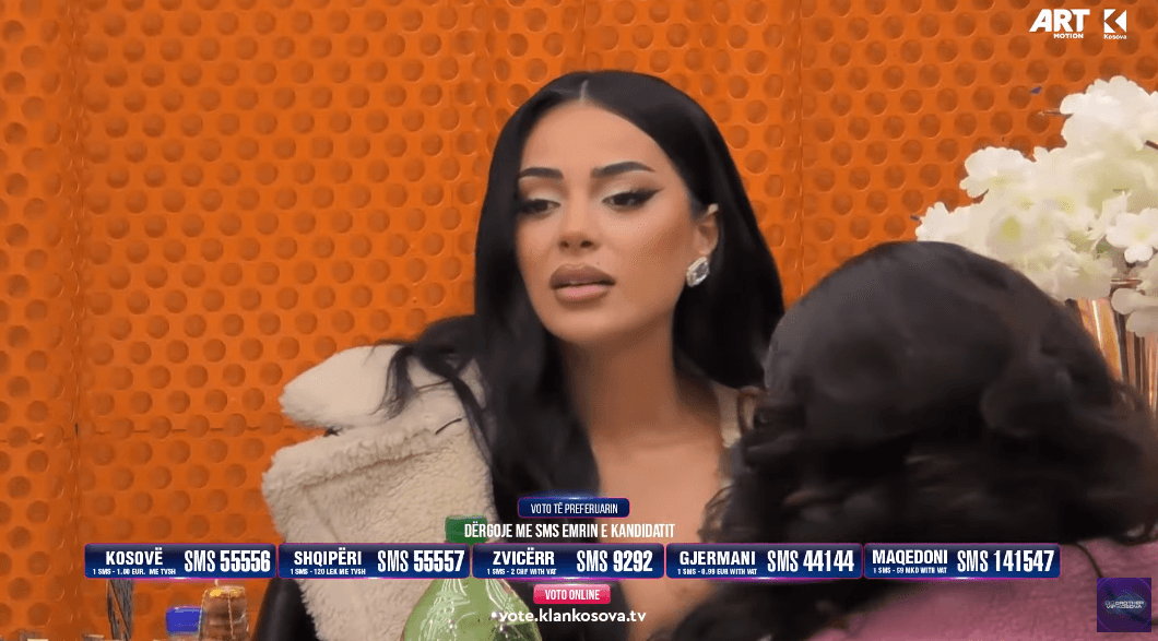 Kader nuk e njeh Albën e pyet si e ka emrin (VIDEO)