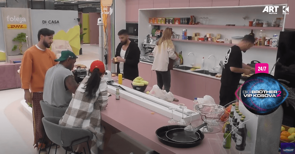 Lumbardhi mbledh ca nënshkrime, po për çka? (VIDEO)