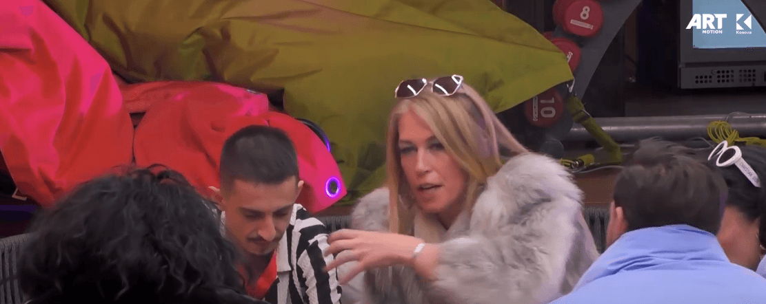 Banorët e komentojnë deklaratën e Bucit për Monikën (VIDEO)