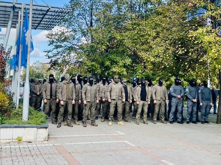 Ish-ministri i Brendshëm: Shtesat për policët obligative, duhet të shkojnë bashkërisht me pagat