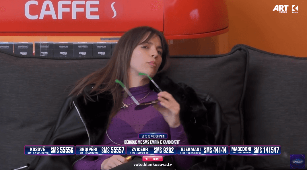 Për çka po flasin Linda dhe Shqipja? (VIDEO)