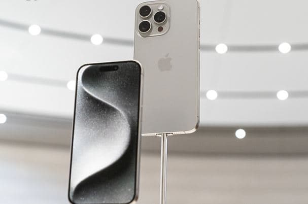 Apple paralajmëron përdoruesit e saj që të bëjnë përditësime urgjente për t’i mbajtur të sigurta pajisjet e tyre