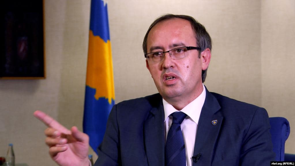 Hoti: Qeveria detyroi BQK-në të përfshihet në dialog në mënyrë joligjore