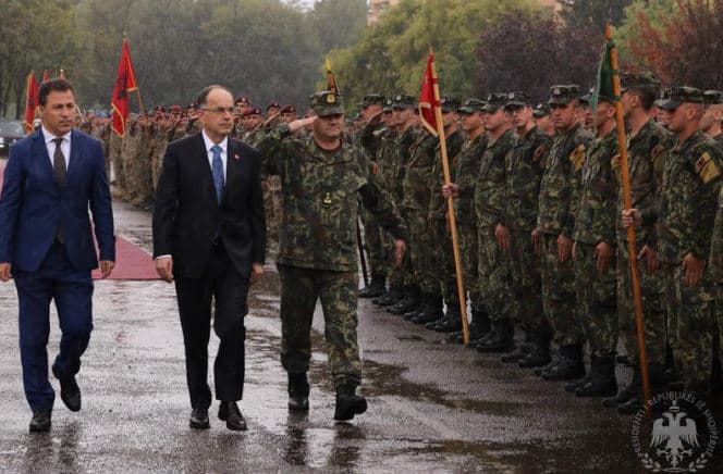 Begaj uron 111 vjetorin e themelimit të Forcave të Armatosura: Nderim dhe mirënjohje për secilin efektivë