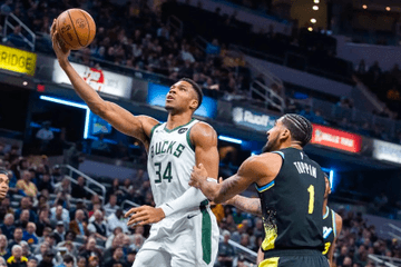 Antetokounmpo thyen rekord tek Bucks (VIDEO)