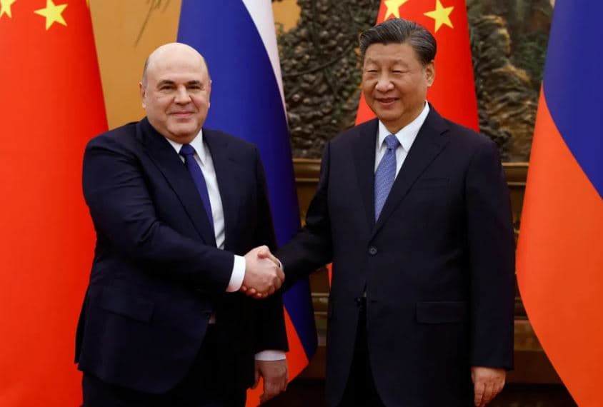 Xi mirëpret bashkëpunimin me Rusinë pasi tregtia mes dy vendeve tejkalon objektivin prej 200 miliardë dollarësh
