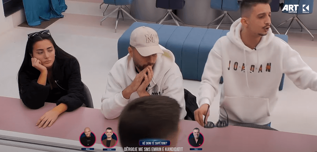 "Nëse më pyesin se kush e meriton të qëndrojë, unë apo Besi? Do të thoja Besi", thotë Ganiu (VIDEO)