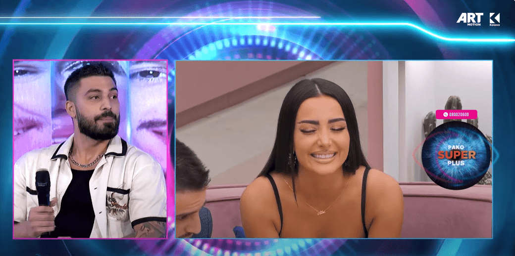 Azemi i thotë Albës se "e pret jashtë, bashkë me Vesën për Vitin e Ri", ajo i dërgon puthje (VIDEO)