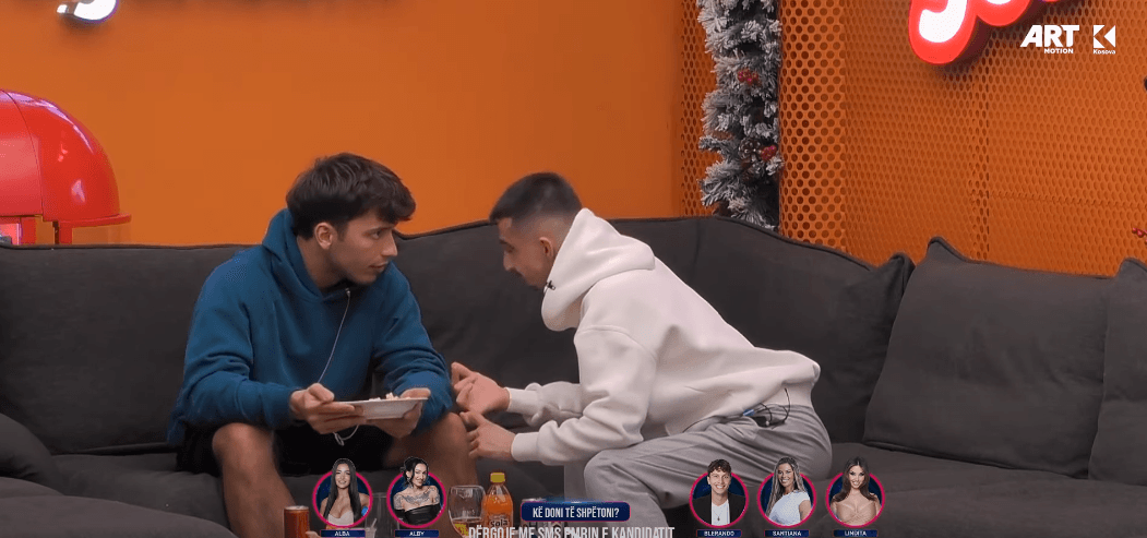Blerando largohet nga Ganiu pas këtij debati, çfarë ndodhi? (VIDEO)