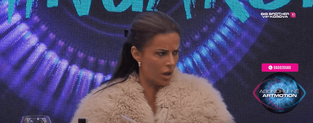 Santiana: Mua s'më pengon t'ia qes dorën dikujt, sepse s'më duket diçka (VIDEO)
