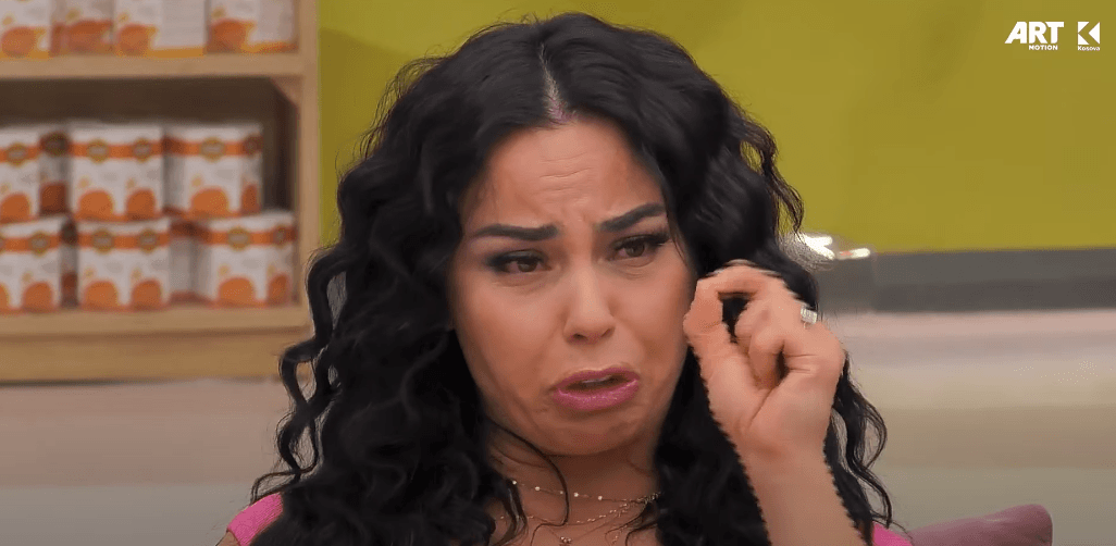 Linda plas në vaj, ndërkohë që Ganiu shfaq pendesë (VIDEO)
