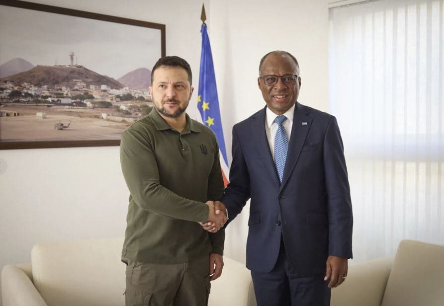 Zelensky shkon në Argjentinë në përpjekje për të marrë mbështetje