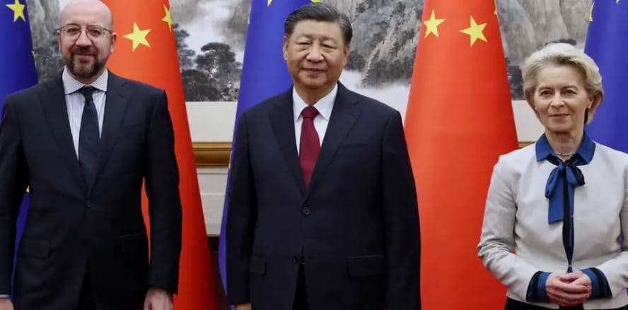 Xi Jinping takohet me zyrtarë të lartë të BE-së në Pekin
