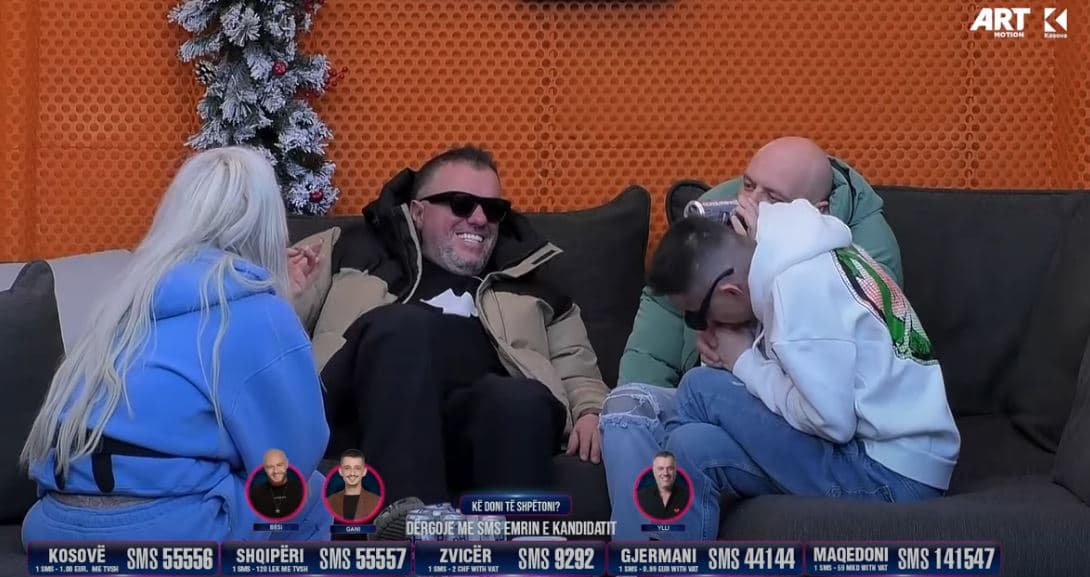 Buci shkrihet së qeshuri me një fjalë të Edonës, i flet pak, pastaj kujtohet që s'ka të drejtë (VIDEO)