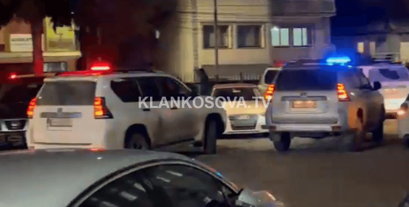 Katër grabitësit e argjendarisë dërgohen në paraburgim