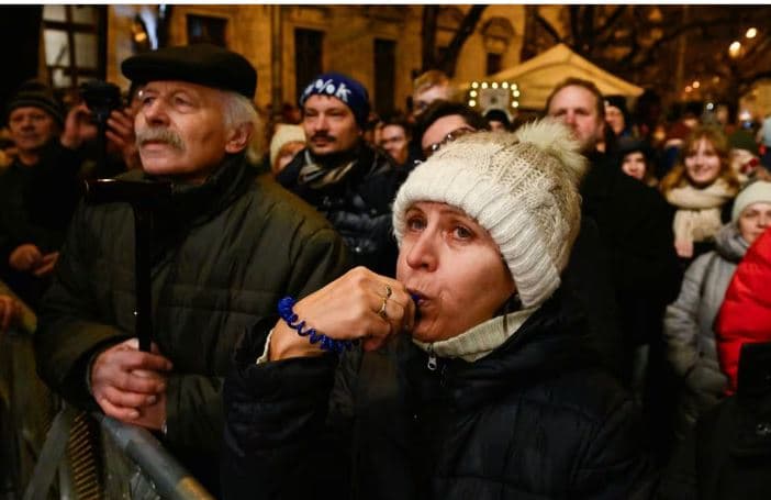 Mijëra sllovakë vazhdojnë të protestojnë kundër reformave të ligjit penal të qeverisë