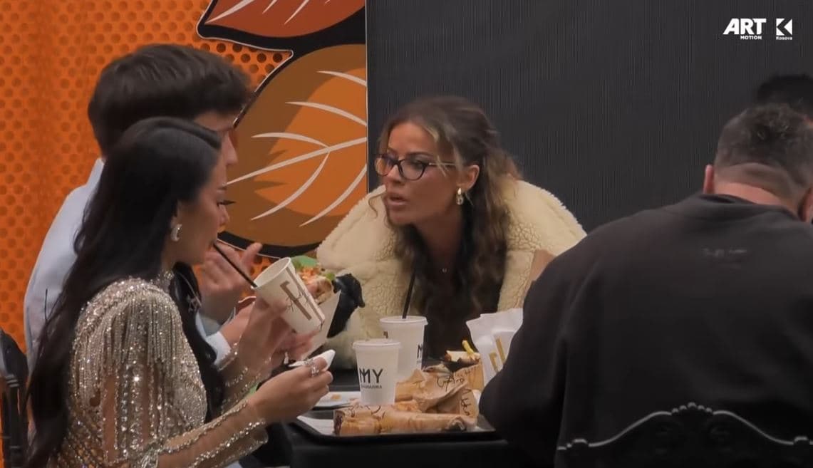 Santiana - Blerandos: Mos fol me mua fare (VIDEO)