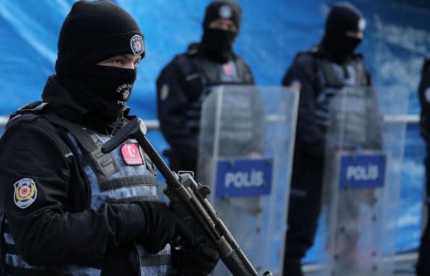 Turqi: Më shumë se 300 persona arrestohen për lidhje të dyshuara me ISIS