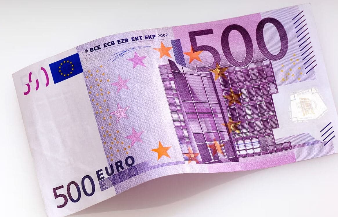 Deponohen 500 euro false në Fushë Kosovë