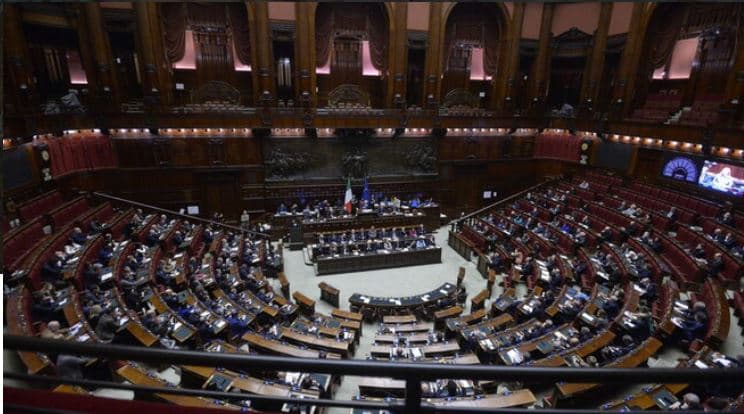 Dhoma e Deputetëve në Itali miraton marrëveshjen me Shqipërinë për emigrantët