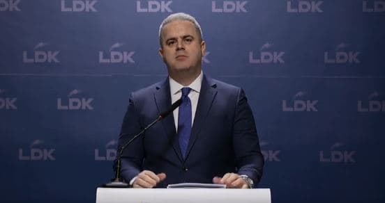 Azemi: Çmimi i rrymës për tri vjet është rritur për 25.8 %