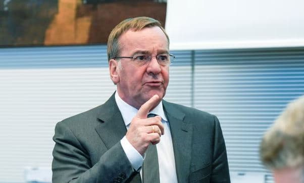 Ministri gjerman i Mbrojtjes: S’është marrë asnjë vendim për dërgimin e raketave Taurus në Ukrainë