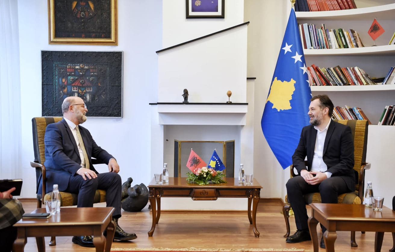 Pritet të thellohet bashkëpunimi mes Kosovë dhe Shqipërië në fushën e kulturës
