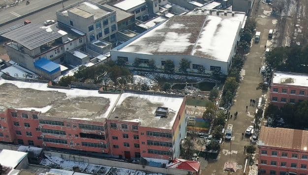 Kinë: Të paktën 13 të vdekur pas zjarrit në konviktin e shkollës