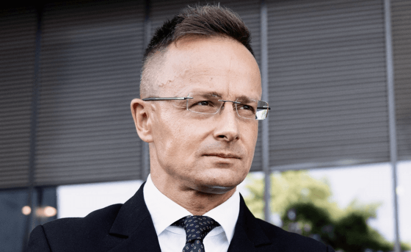Ministri i Jashtëm hungarez në Ukrainë për bisedime me zyrtarë të lartë